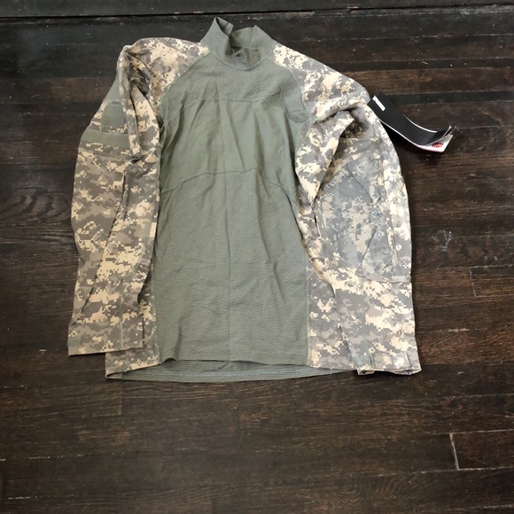 Massif US army combat shirt (ACS ) flame resistant men’s size M NWT - Picture 2 of 6